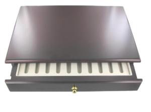 Duke Prestige wooden box for 20