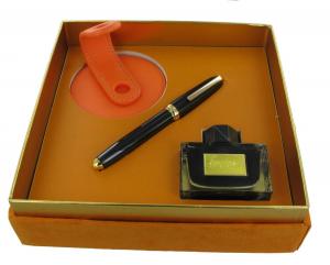 Duke Torpedo gold set in box 2